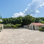 Arte Nefeli Σάμη